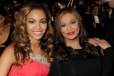 Beyonce mama pasidalijo žiniomis apie garsiosios dukters nėštumą