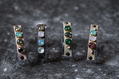 Papuošalų kūrėja Simona Brazdžionytė pati tapo savo kolekcijos veidu