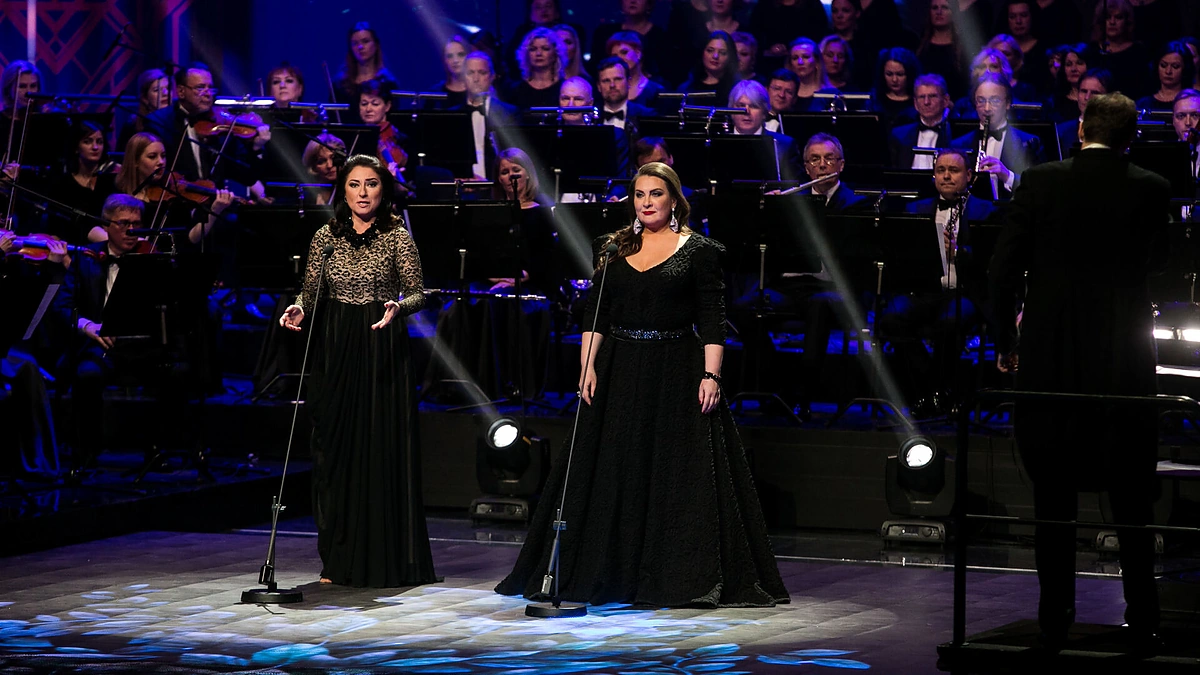 Montserrat Marti (kairėje) ir Nomeda Kazlaus