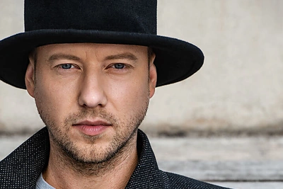 Sasha Song atskleidė „Eurovizijos" užkulisius – ko pavydi ir dėl ko pykstasi atlikėjai?