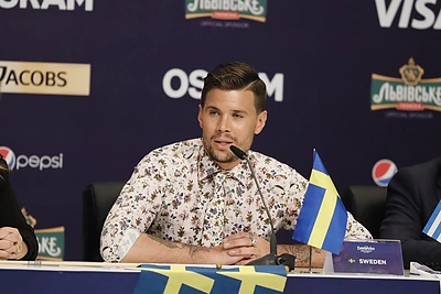 Penktoje vietoje likęs švedas įgėlė „Eurovizijos“ nugalėtojui