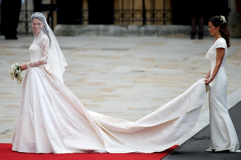 Per savo vestuves Kembridžo kunigaikštienė Catherine savo sesers Pippos paprašė būti vyriausiąja pamerge
