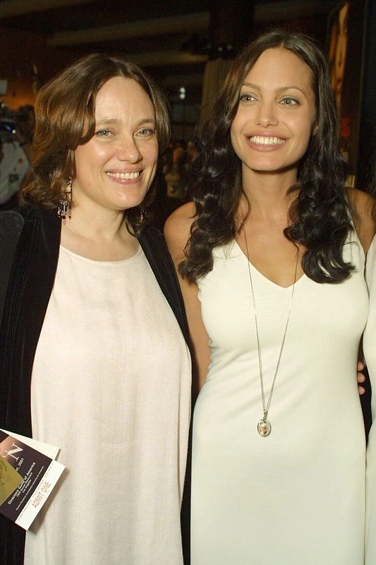 Angelina Jolie su mama Marcheline Bertrand