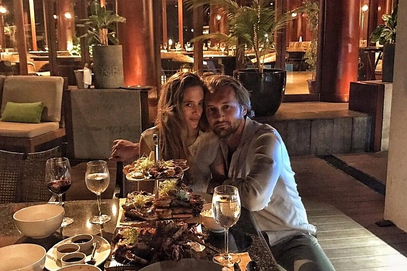 Pasimatymų treneris Johnny Cassellis