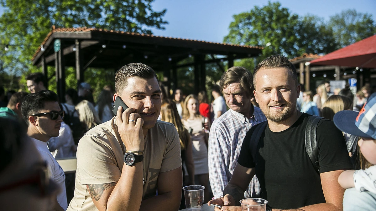 Tymo turguje įsikūręs „Open Kitchen“ savo kvapais atviliojo būrį smalsuolių/ 2017 m. gegužės 19 d.