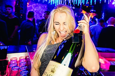 Akimirkos klube "Mojo Lounge Vilnius "