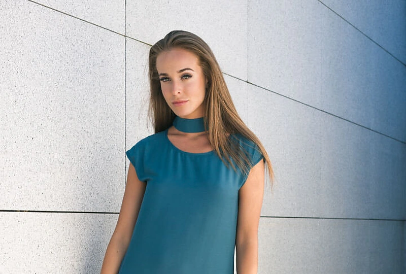 Viktorija Siegel pristatė „Bisous“ drabužių kolekciją