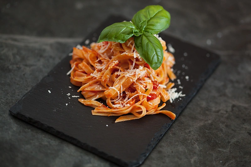 Makaronai juostelės su mocarela