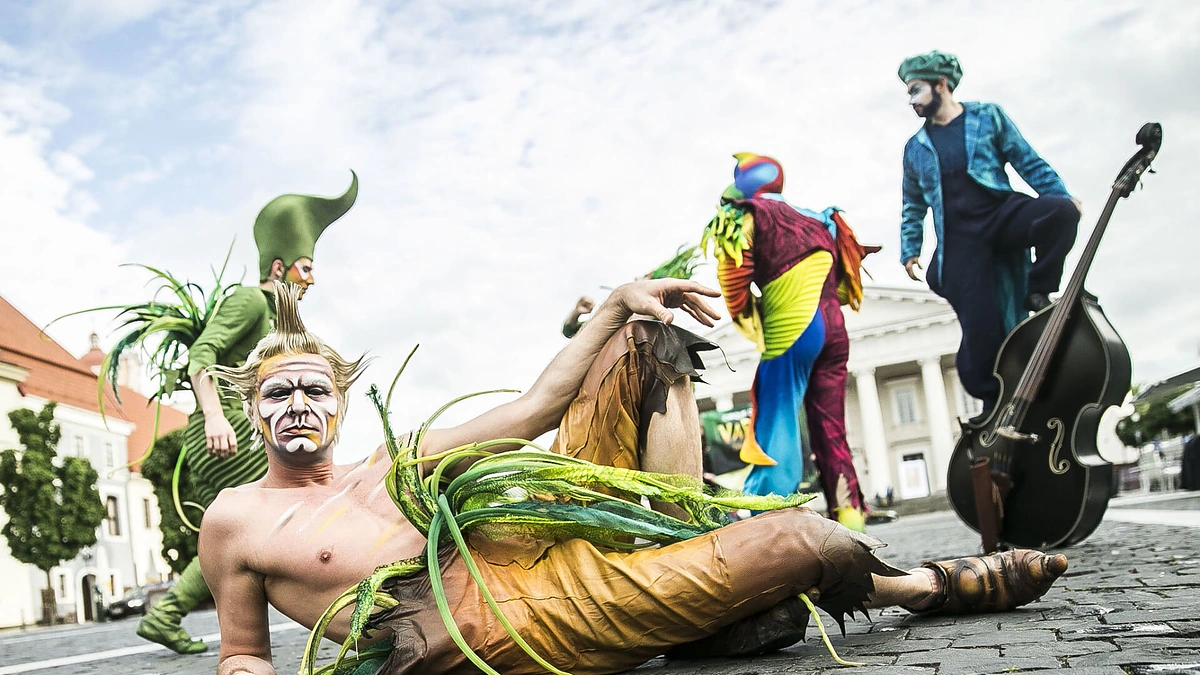 „Cirque du Soleil“ spektaklio „Varekai“ artistų viešnagės Vilniuje akimirkos