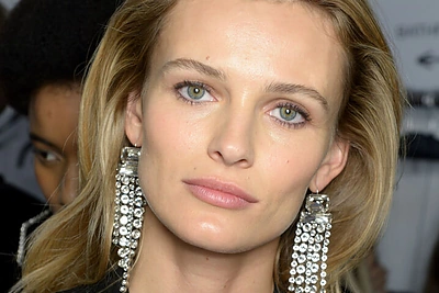 Natūralus makiažas vasarą: 20+, 30+, 40+ ir 50+