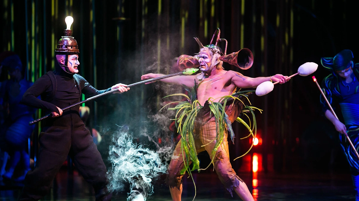 Vilniuje pristatytas „Cirque du Soleil“ spektaklis „Varekai“