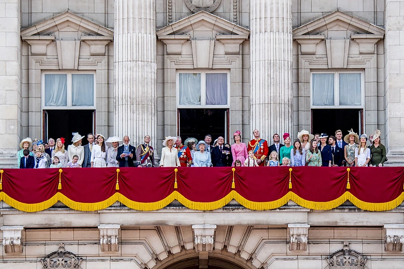 Paradas Londone Jungtinės Karalystės karalienės Elizabeth II garbei