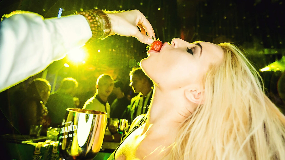 Akimirkos Vilniaus naktiniame klube "Mojo Lounge"