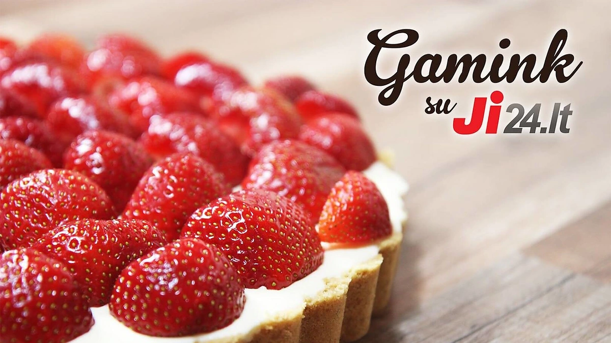 Nekeptas tortas su braškėmis