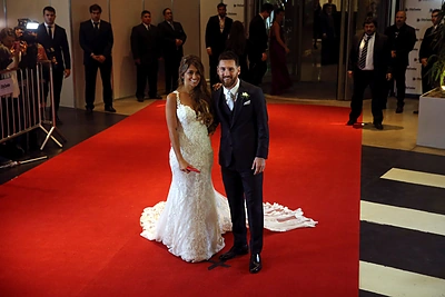 Lionelis Messi vedė mylimąją Antonella Roccuzzo