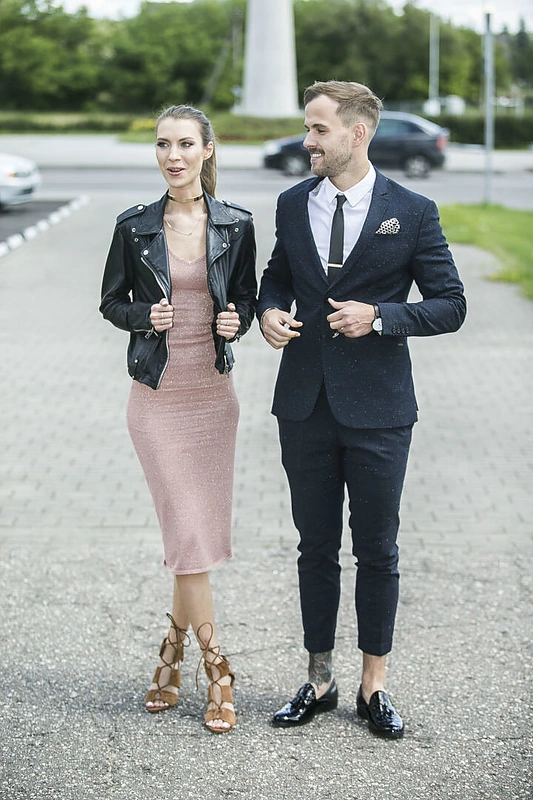 Mindaugas Kuzminskas Varėnoje vedė savo mylimąją Eglę Andreikaitę