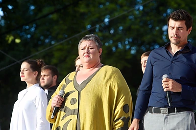 Tautiškos giesmės giedojimas