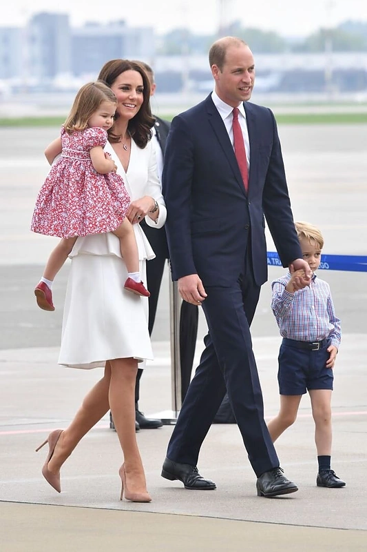 Britų karališkoji šeima atvyko į Lenkiją