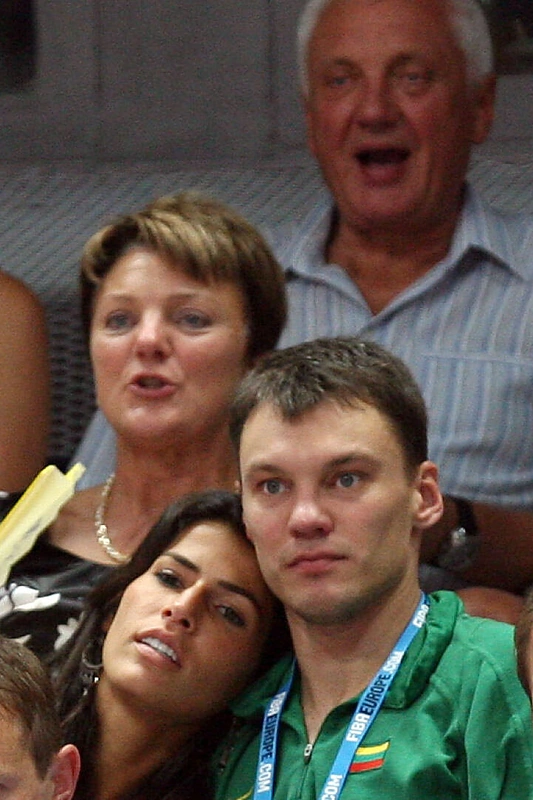 Šarūnas Jasikevičius su pirmąja žmona Linor Abargil