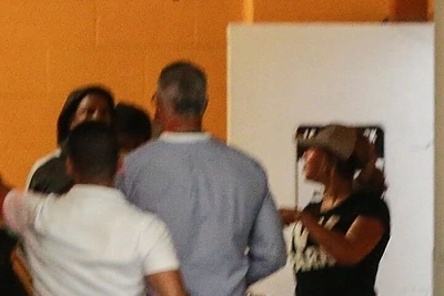 Pirmą kartą po gimdymo Beyonce pastebėta viešumoje