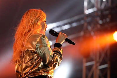 Ellie Goulding koncerto akimirka
