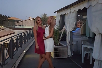 Merginų grupės „Vyšnios“ kelipnė po Italiją