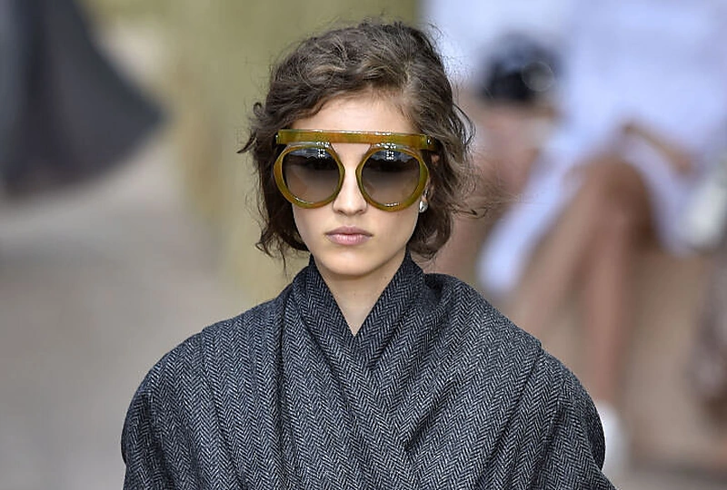 „Dior“ „Couture“ ruduo/žiema'17