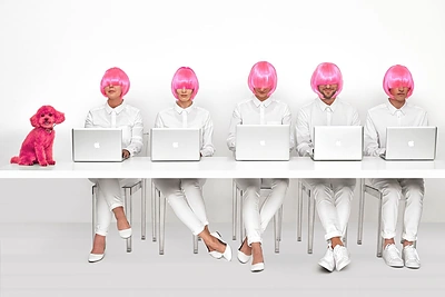 Kas tas Rožinis Pudelis su savo feisbuko paskyra „Mama, žiūrėk, aš – Selebriti“?