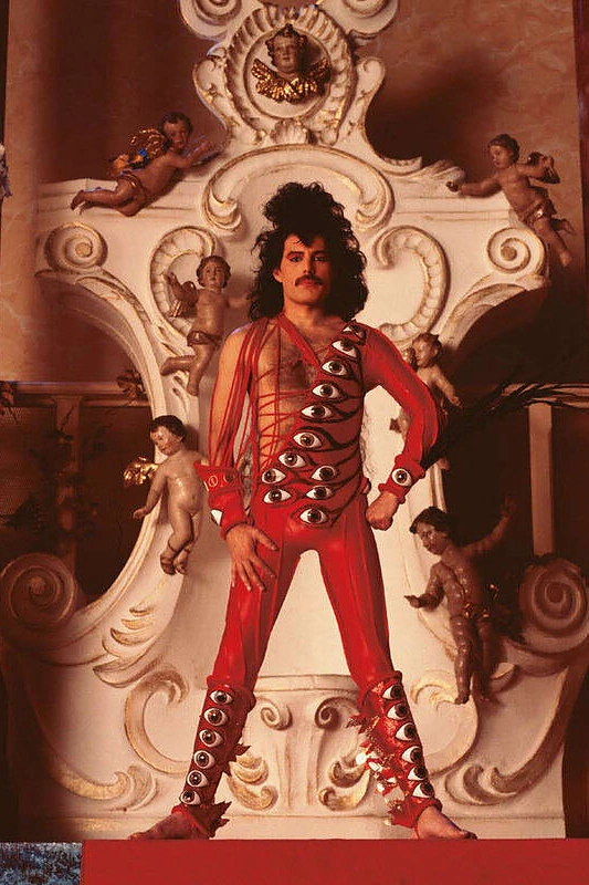 Freddie Mercury gyvenimas nuotraukose