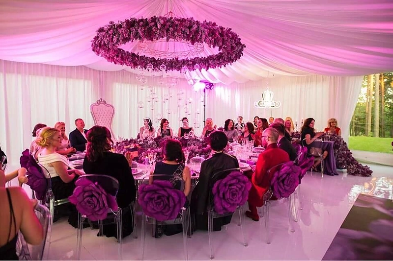 I. Budrienė savo gerbėjas įkvepia kurti dekoravimo salonus