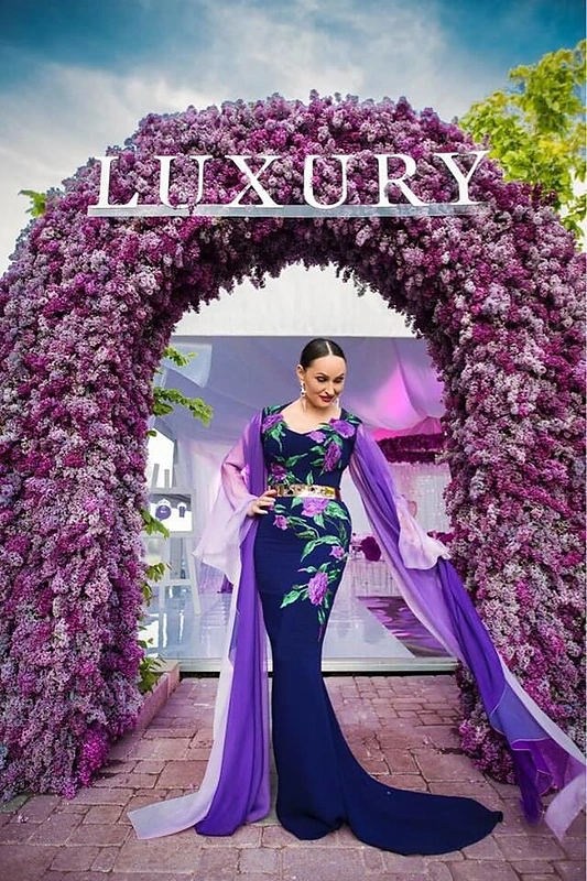 I. Budrienė savo gerbėjas įkvepia kurti dekoravimo salonus