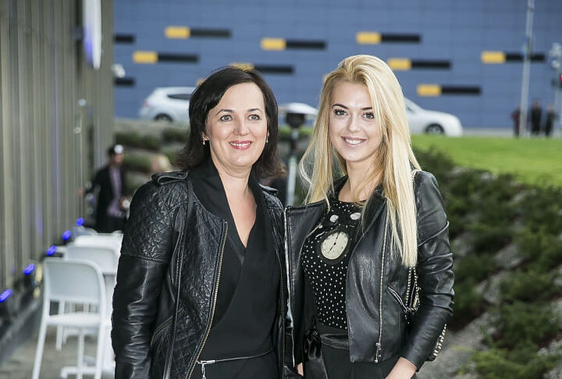 Justina Stabrauskaitė su mama Inga