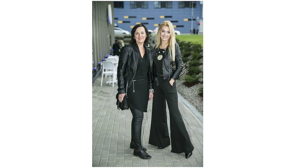 Justina Stambrauskaitė su mama Inga