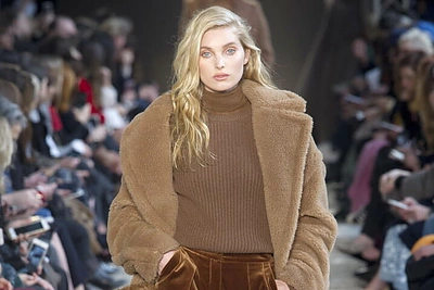 „Max Mara“ ruduo/žiema'17