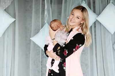 Šokėja Eglė Straleckaitė – apie pirmo mėnesio rūpesčius susilaukus dukters, sportą ir planus dėl darbo