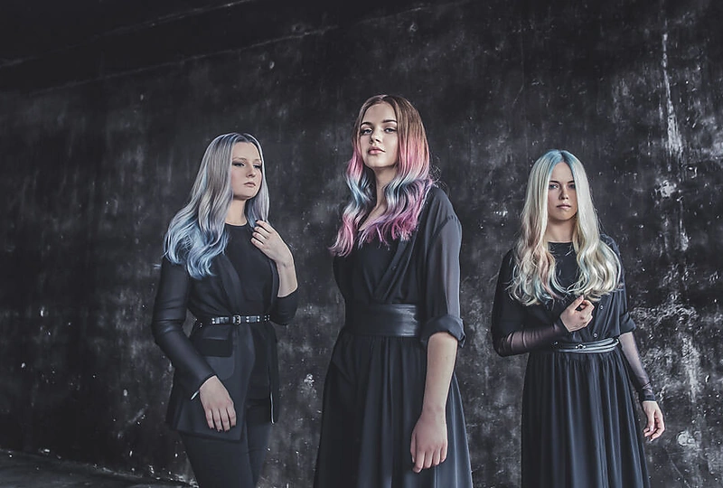 Plaukų dažymo ir kirpimo tendencijos 2017 metams