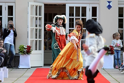 „Chic“ mados fiestos akimirka