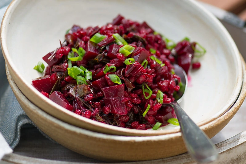 Perlinių kruopų ir burokėlių rizotas