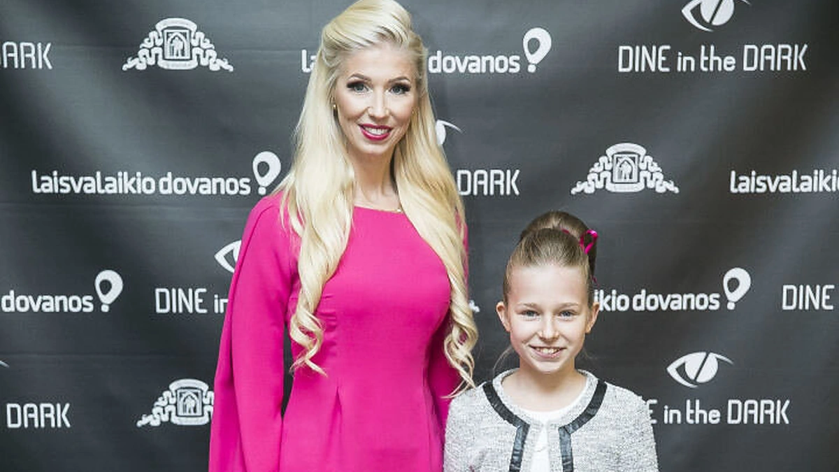 Inga Stumbrienė su dukra