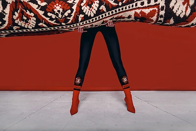 Prekės ženklo „Tegul bėga“ tamprių kolekcija