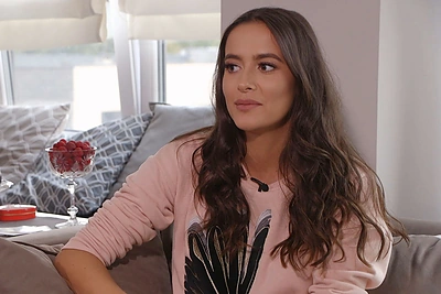 Karolina Meschino atvirai apie plastines operacijas ir nelengvą paauglystę: „Buvau kompleksų bomba“