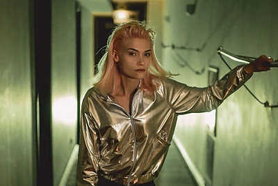 „Atwins“ įvaizdžiai „Blade Runner 2049“ tema