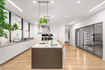 Jennifer Lopez parduoda savo namus