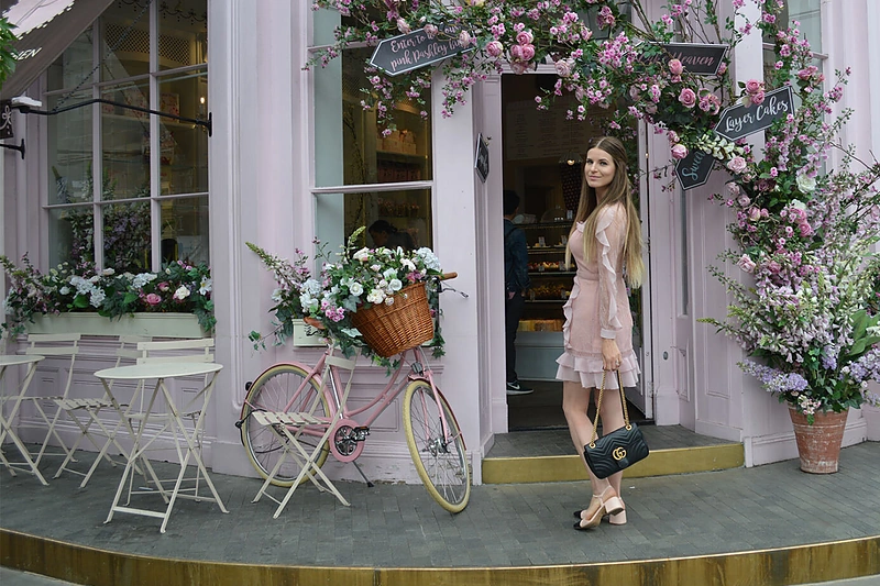 „Peggy porschen“ kavinukė