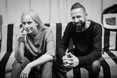 Linas Adomaitis ir Inga Jankauskaitė atvirai apie jausmus – dainoje „Mylėt nelengva”