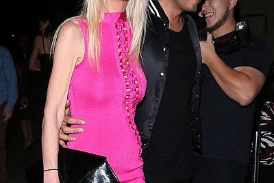Tara Reid atvyko į vieną garsiausių Los Andželo restoranų