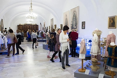 Parodos atidarymo akimirka