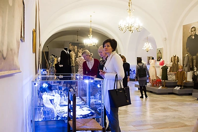 Parodos atidarymo akimirka