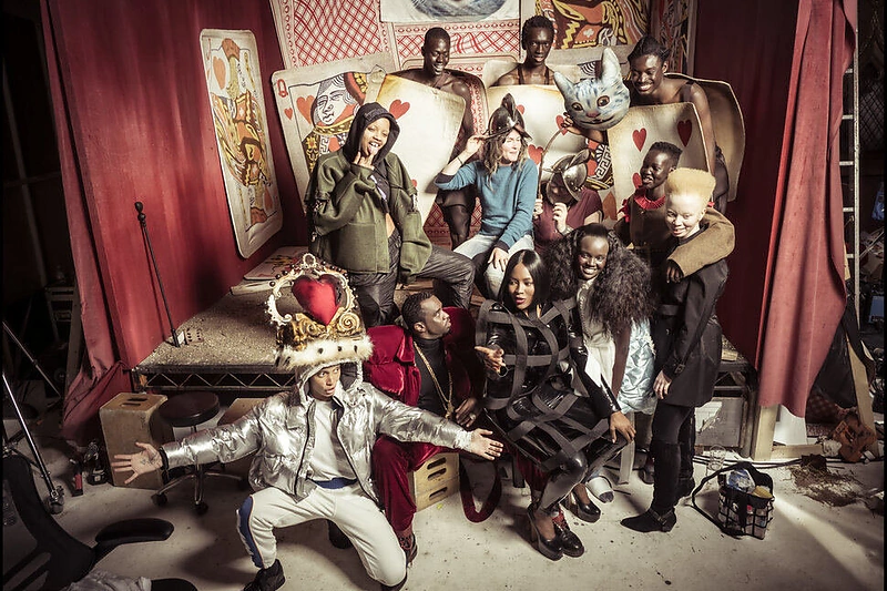 2018 metų "Pirelli" kalendoriui parinkta tema - "Alisa stebuklų šalyje"