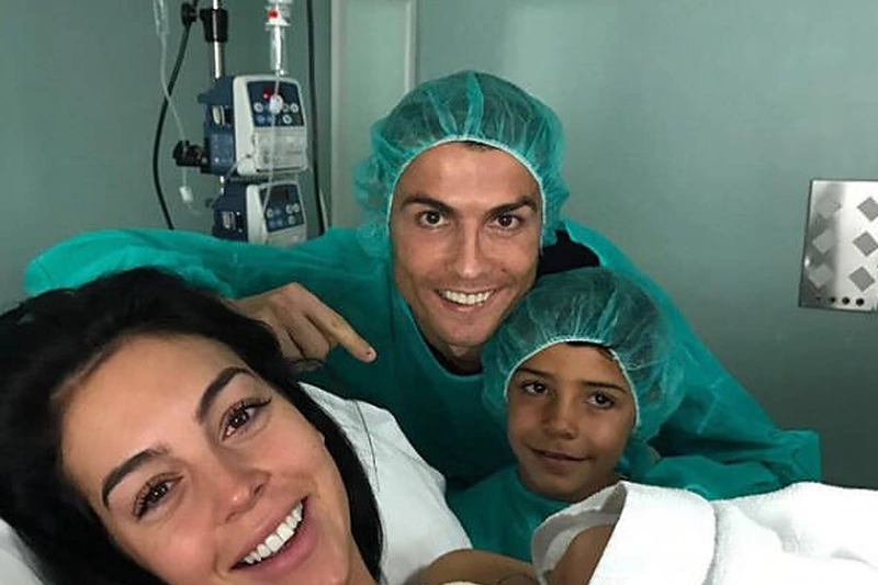 Cristiano Ronaldo su šeima